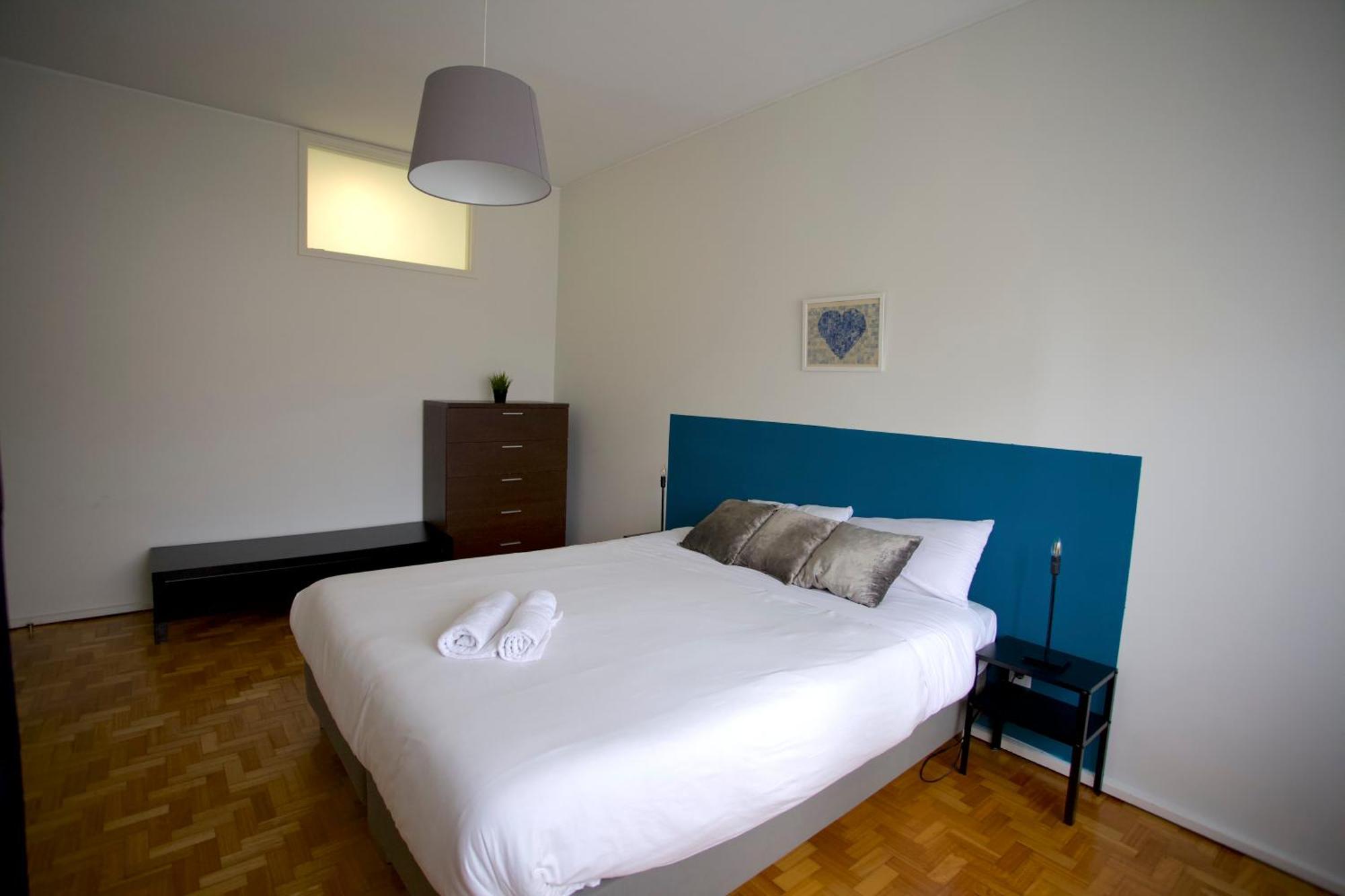 Downtown 3 Bedroom With Balcony - Quiet Street - Family Friendly - Groups OOporto Exterior foto